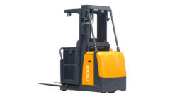 eop70-ekko-forklifts-reach-truck-ligts